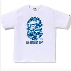 Bape shirt L in US XXL in Japan size