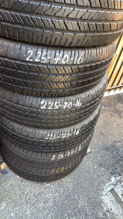 225/70/16 (4) Laufeen installed