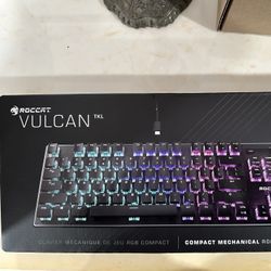 ROCCAT Vulcan Titan Switch Mechanical Switch Keyboard