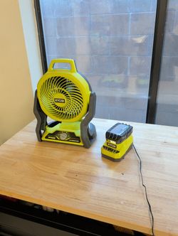 Ryobi 7.5" Fan + 2 ah Batter + Charger
