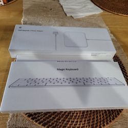 APPLE Power Adaptors, Wireless And Wired Magic Keyboards, Magic Mice, And TouchPad BNIB And USED for Sale!
