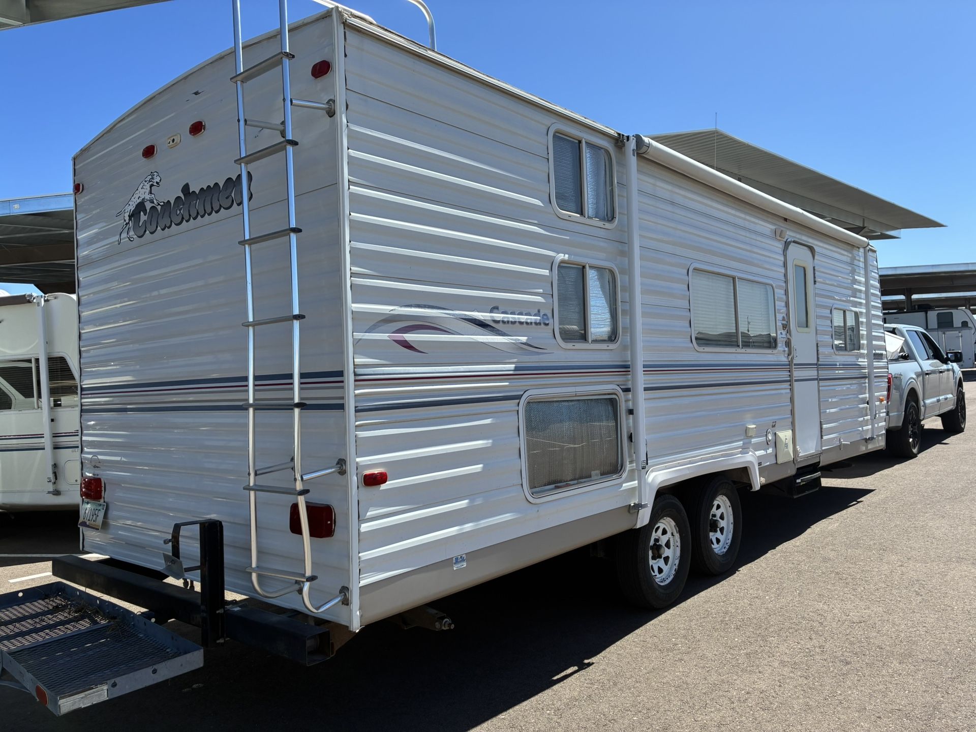 2003 Coachmen Cascade