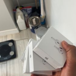 Air Pod 4