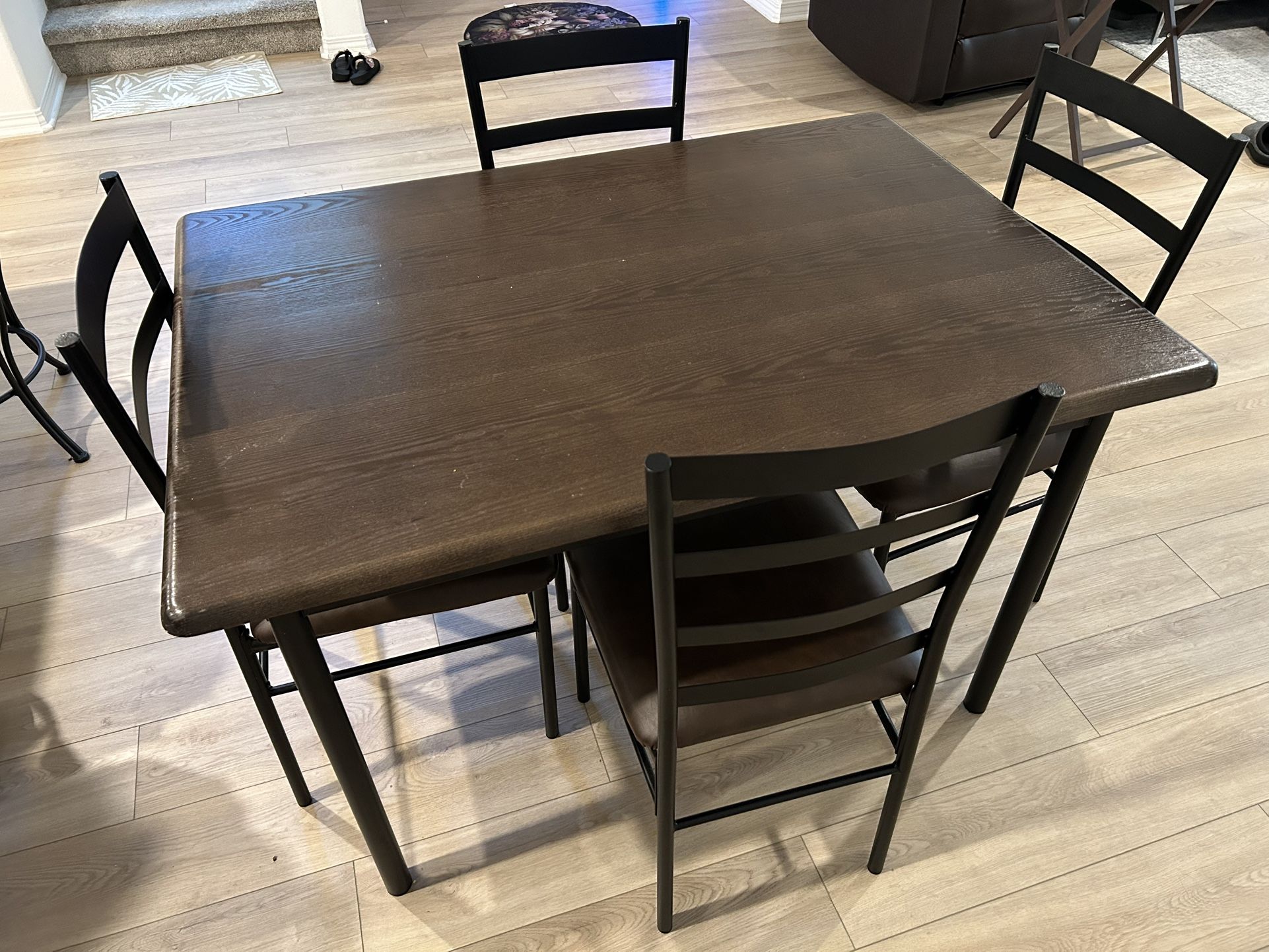 5 Piece Dining Table Set