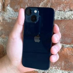iPhone mini 13 128gb Dark blue Unlocked