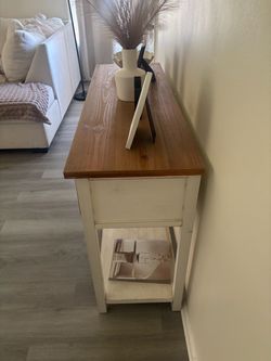 Entryway table