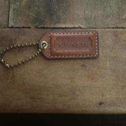 Coach tag