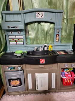 Step 2 Kitchen