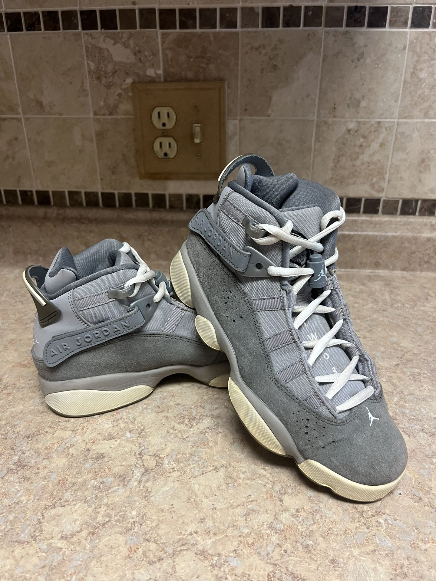 Air Jordan 6 Rings Size 5Y