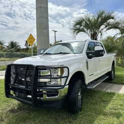 2017 Ford F-250 Platinum 