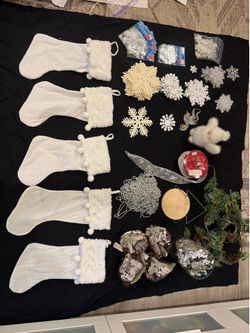 White & Silver Christmas Decorations Bundle