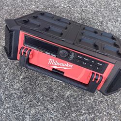 Milwaukee 2950-20 Packout Radio Excellent Condition (No Battery or Charger) Many Other Tools. For Pick Up Fremont Seattle. No Low Ball/Trades Please 