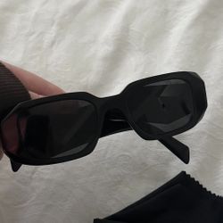 PRADA SUNGLASSES 🕶️ 