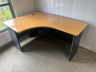 Corner Desk