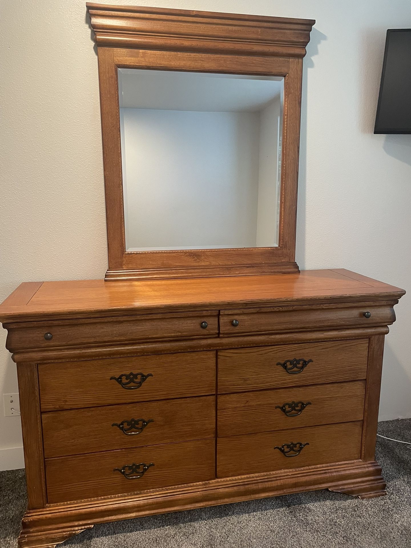 Dresser W Mirror 5’ Wide, 3’ Tall, 19” Deep