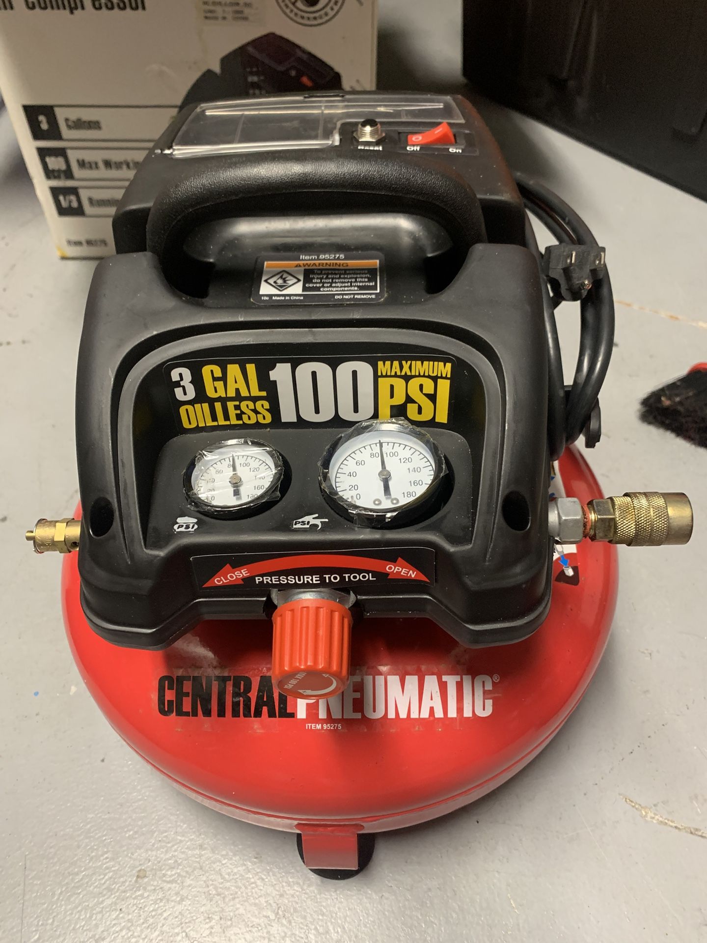 Air Compressor - Central Pneumatic 3 Gallon 100 PSI Oil-Less, Pancake
