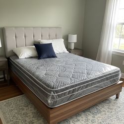 Sealy brand mattress queen size new