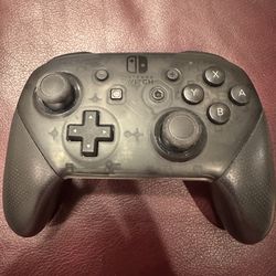 Nintendo Switch Pro Controller