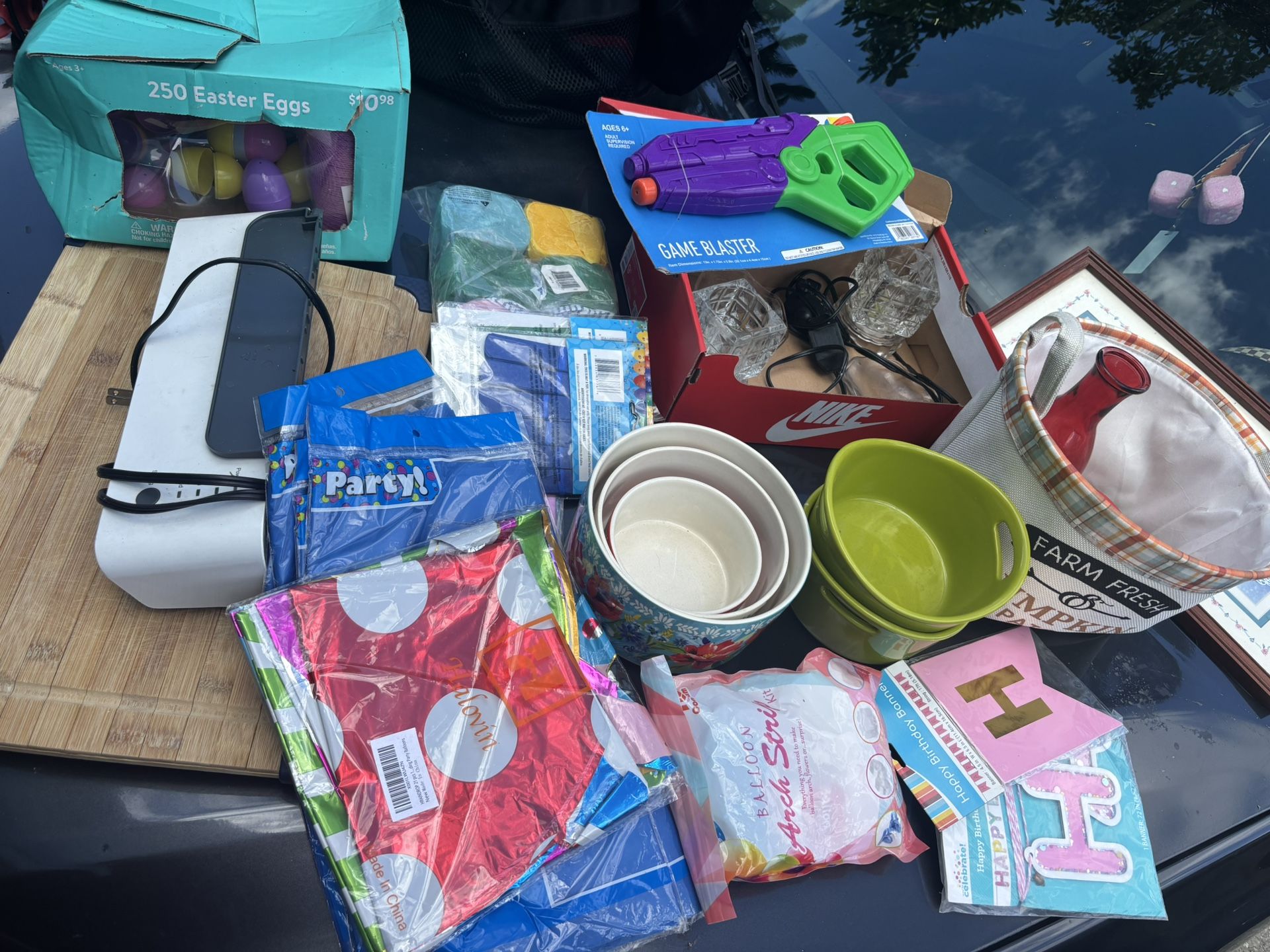 Mini Yard Sale $5 And Under