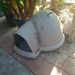 Dog house