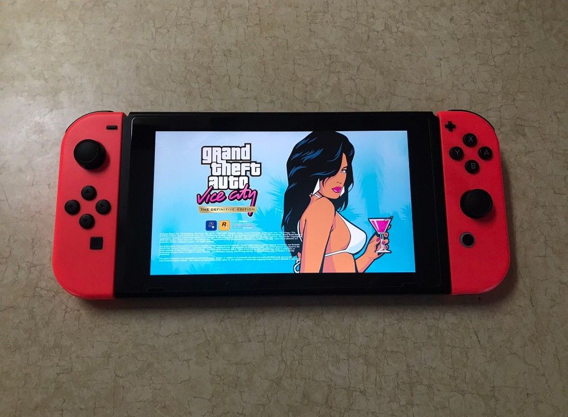 NINTENDO SWITCH MOD with 100 SWITCH GAMES