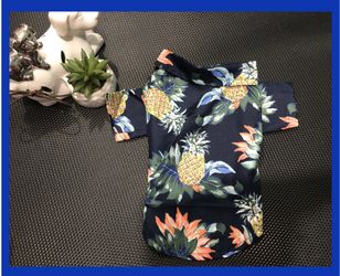 New pet dog/cat polo shirt medium