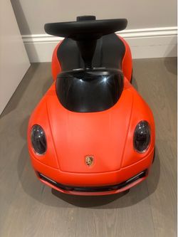 Baby Porsche Foot to Floor