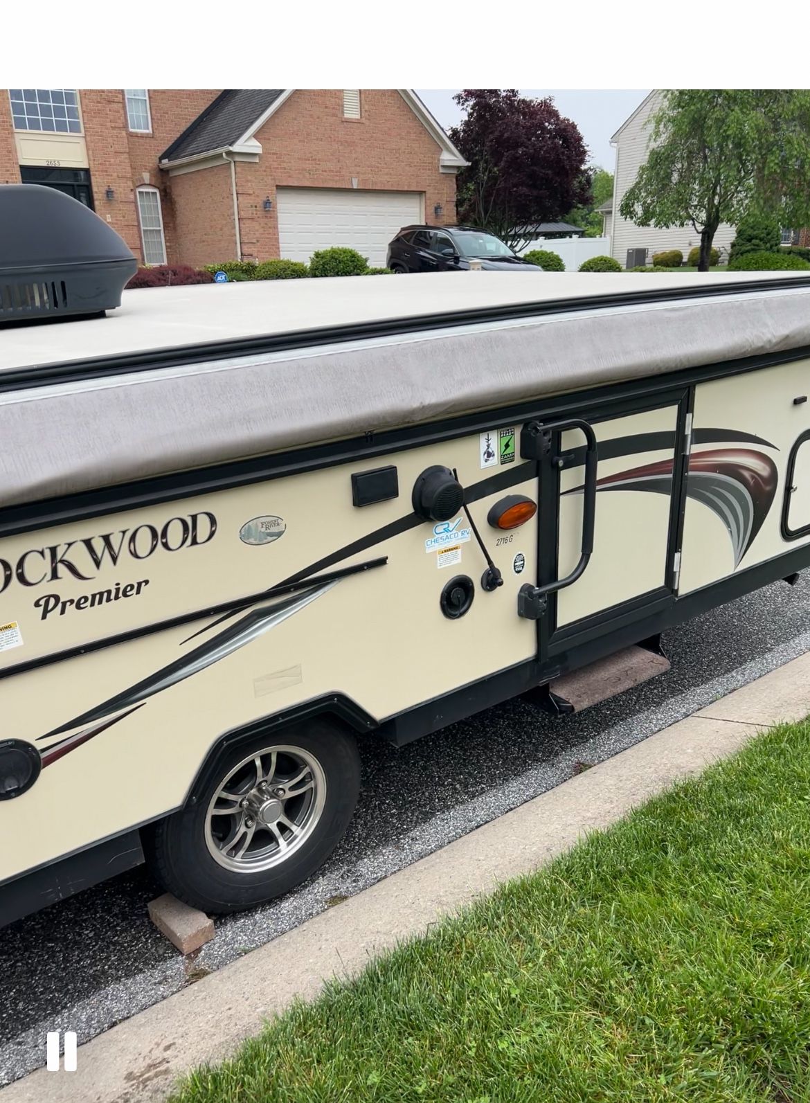 2015 Rockwood Premier