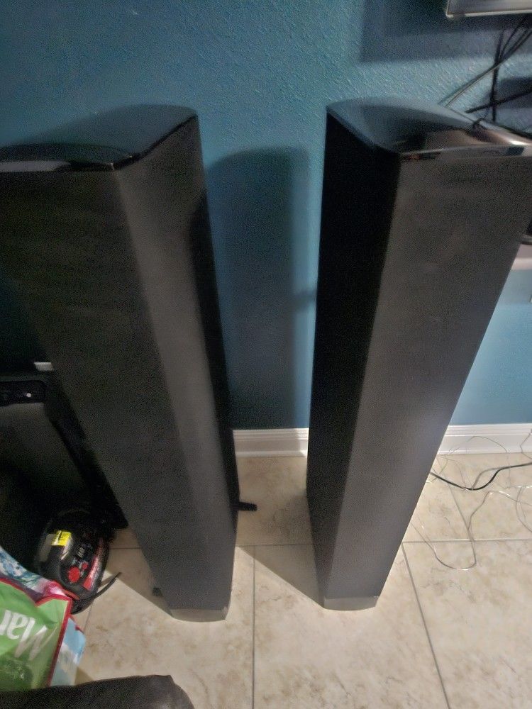 Definitive Technology BP8060ST Main / Stereo Tower Speakers Floor-Standin