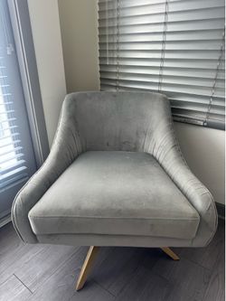 Velvet Swivel Chair