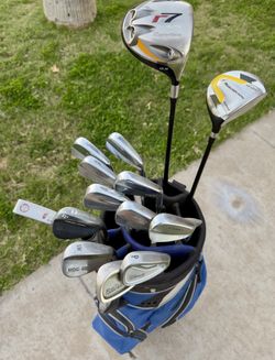 Mizuno Golf Set