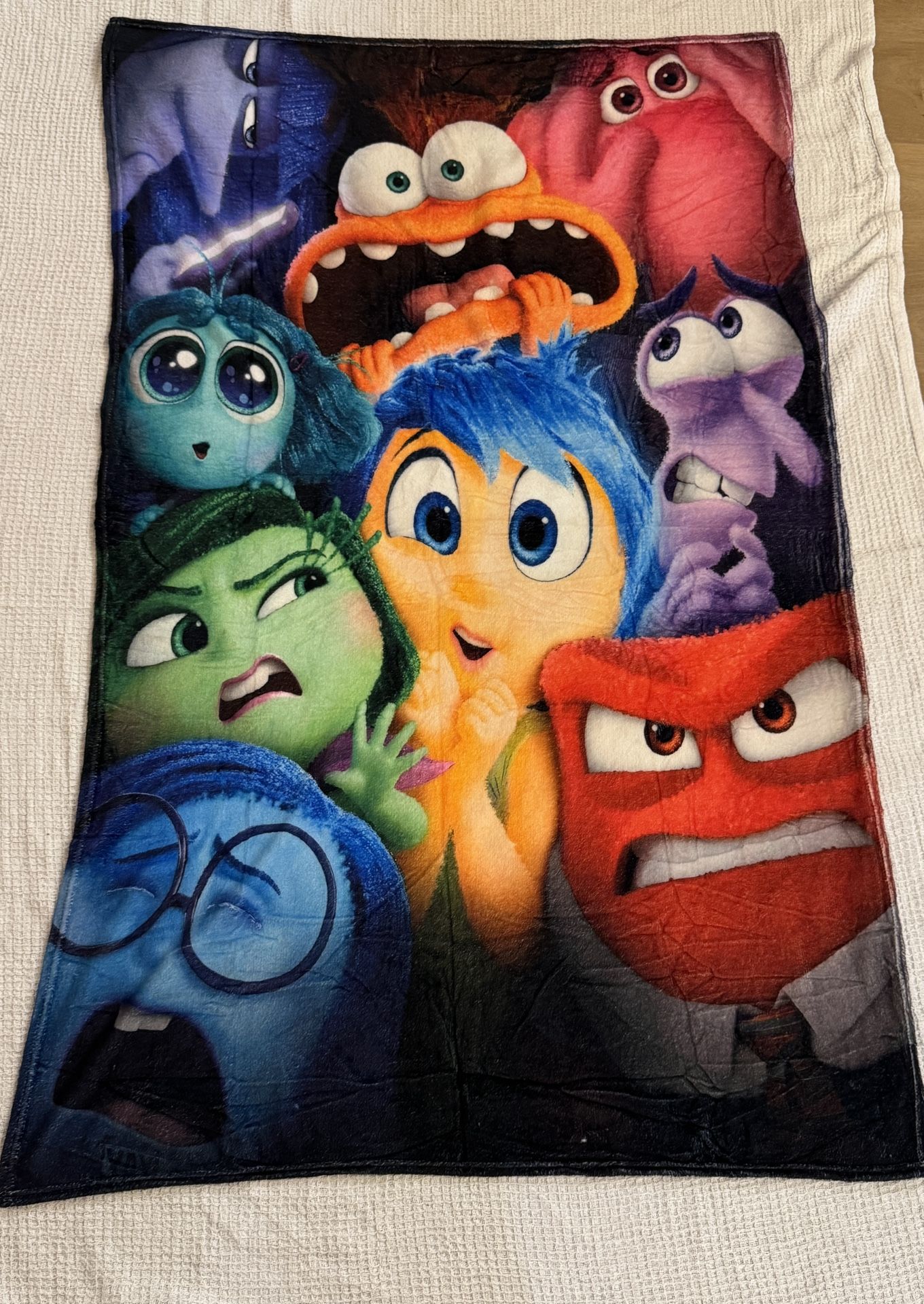 Disney Pixar Inside Out kids fleece blanket 40” x 60”