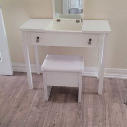 Compact Vanity
