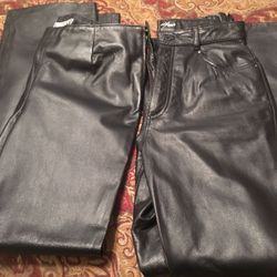 * Ladies Leather Riding Pants