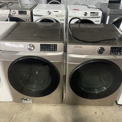 Samsung front load Washer and Electric Dryer Set