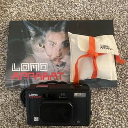 Lomography LomoApparat 35mm Film Camera 21mm Wide Angle Lens