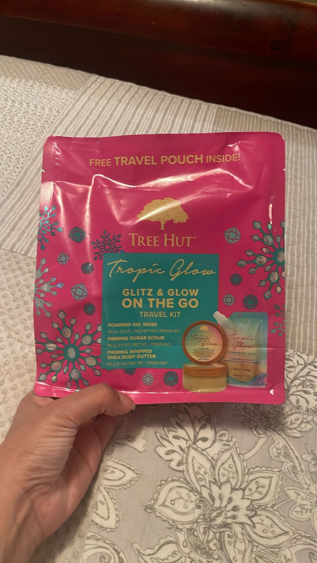 TREE HUT TROPIC GLOW