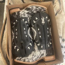 Cowhide Boots 