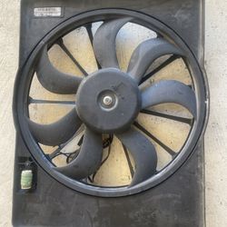 Radiator Cooling Fan for 2011-2021 Chrysler Dodge Jeep Ram 3.6L V6