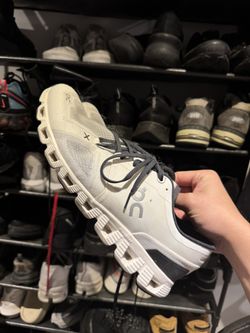On Running Cloud X Size 11