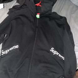 Brand New Supreme Hoodie Size Small