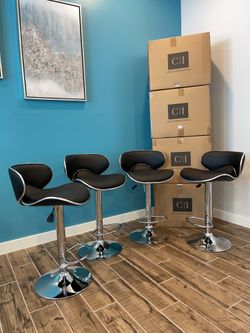 4 brand new black bar stools