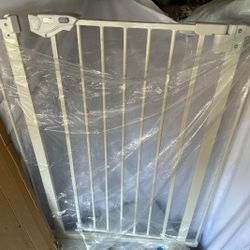 #0012 Innotruth Baby Gate For Doorways