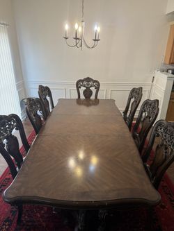 dining table and 8 chairs 