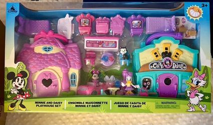 Minnie Mouse and Daisy play set