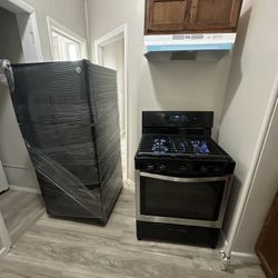 refrigerator and stove whirlpool set 