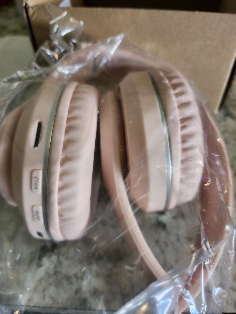Wireless Headphones