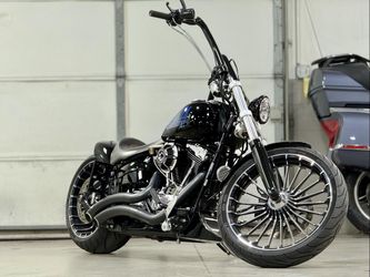 2015 Harley-Davidson Softail Breakout