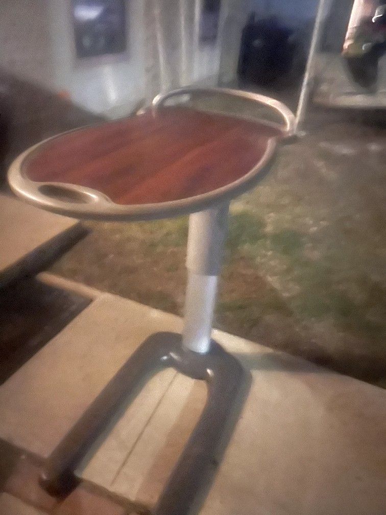 Adjustable Laptop Table