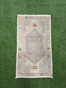 Vintage Turkish Rug, Faded Beige Blue Pink Wool Rug, Geometric Medallion Area Rug, Distressed Oushak  Accent Decor 1.8x3 Ft